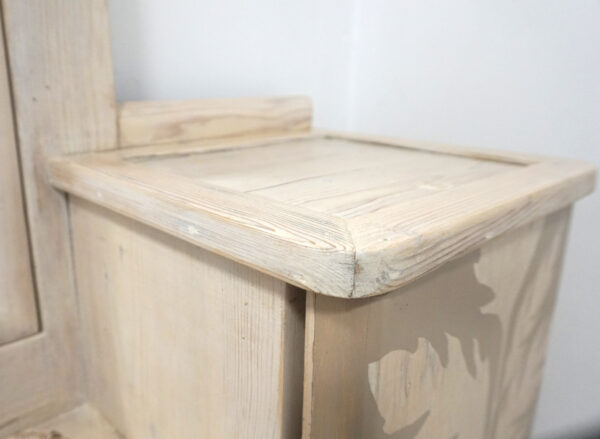 Renovovaná dřevěná toaletka se zrcadlem | originální kus